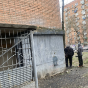 Ворошиловский — ремонт отмостки с установкой поребрика по периметру МКД